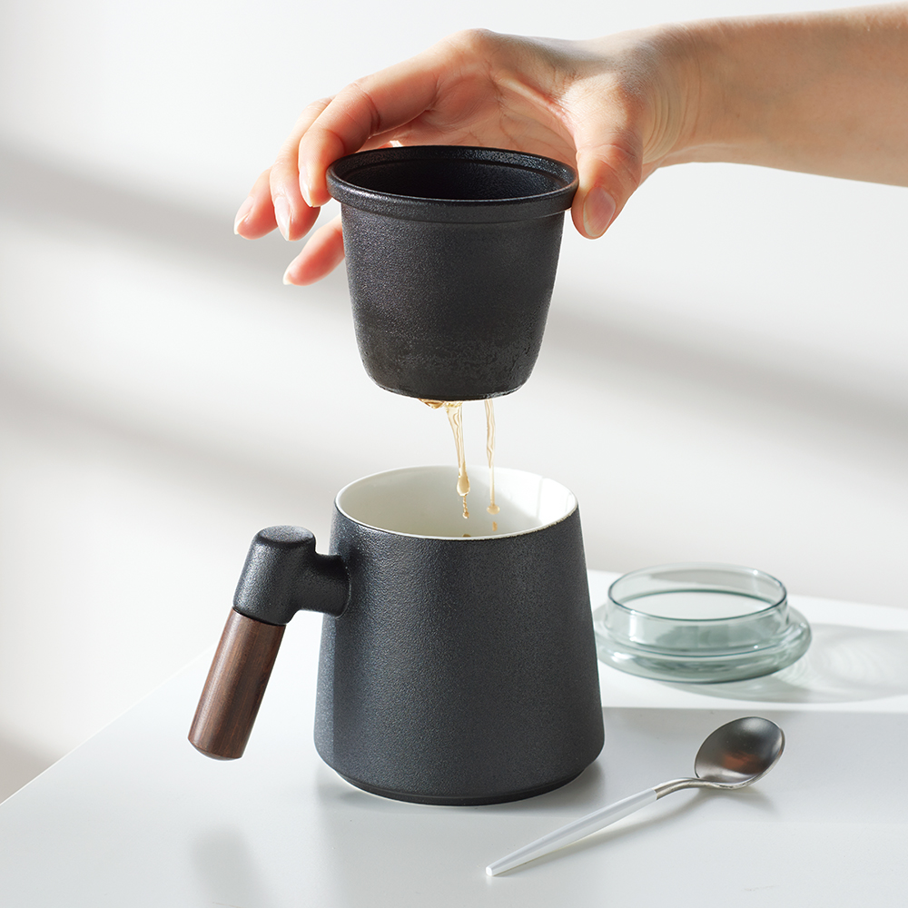 ティーストレーナーカップ